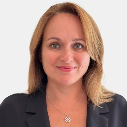 Olga Pirogova headshot