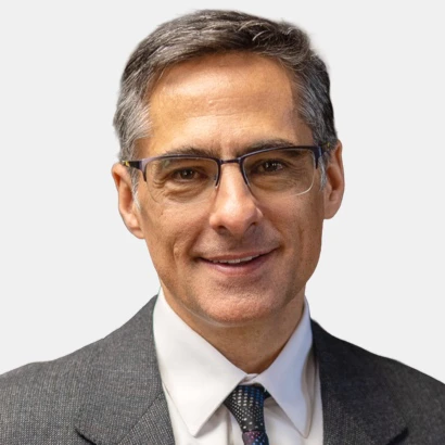 Ephraim Starr headshot